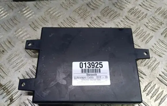 Volkswagen Caddy Other control units/modules 7P6035730L