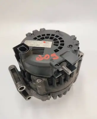 Mercedes-Benz E W212 Generator/alternator A0131546802 410060086 2543406A