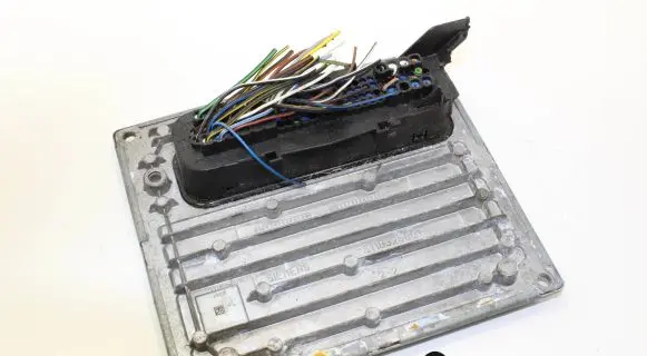 Ford Ka Engine control unit/module 5S5112A650BC