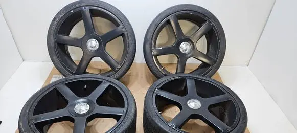 Audi Q7 4L R22 alloy rim 35027240
