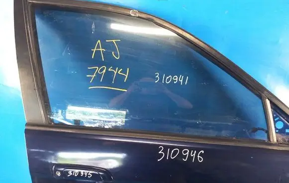 Honda Civic Front windscreen/windshield window 73300S5D305