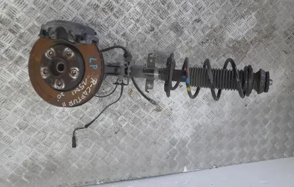 Renault Captur II Front wheel hub spindle knuckle
