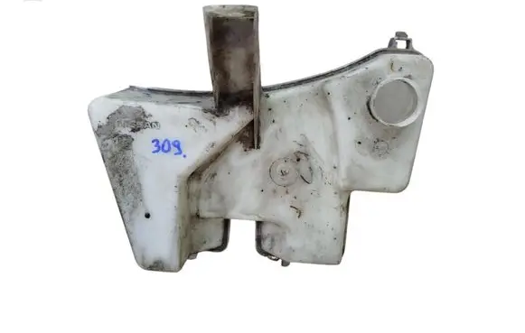 Nissan Tiida C11 Windshield washer fluid reservoir/tank 