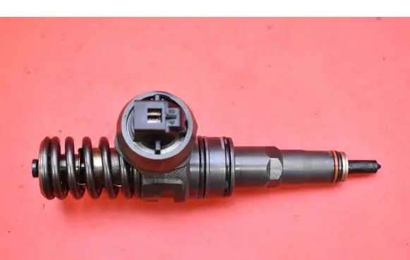 Fuel injector