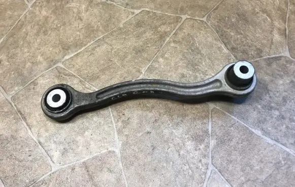 Mercedes-Benz CLS C218 X218 Rear upper control arm/wishbone RSA20402