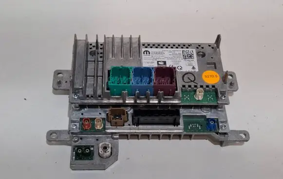Dodge RAM GPS navigation control unit/module P68504647AD
