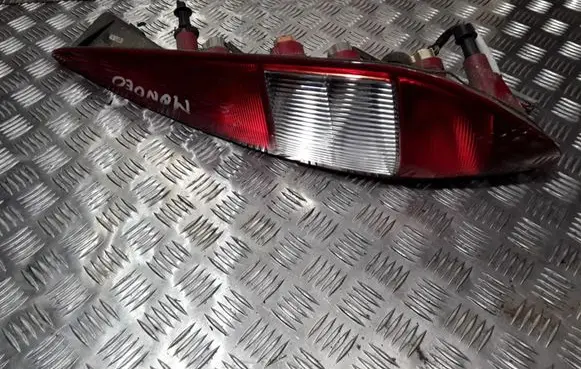 Ford Mondeo Mk III Rear/tail lights 1S7113404C