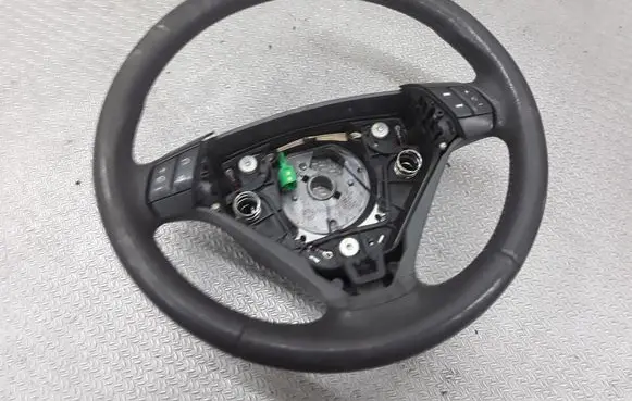 Volvo S60 Steering wheel