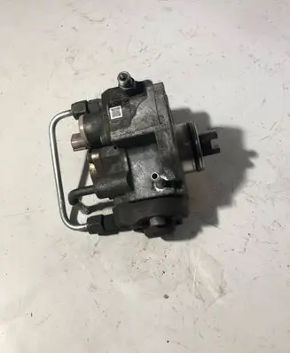 Mazda CX-7 Fuel injection high pressure pump R2AA13800 2940000621