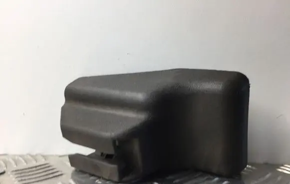 Nissan Navara D40 Front passenger seat rail trim 87558EB00X