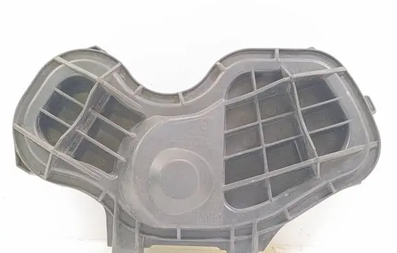 BMW 1 E81 E87 Headlight/headlamp dust cover 6924494