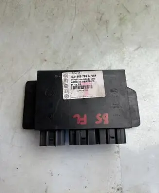 Volkswagen PASSAT B5.5 Comfort/convenience module 1C0959799A 1C0959799 SW025HW026