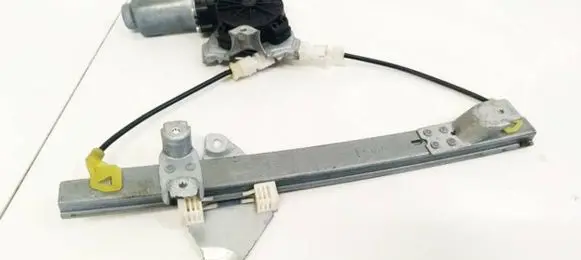 Nissan Qashqai Sliding door window regulator with motor