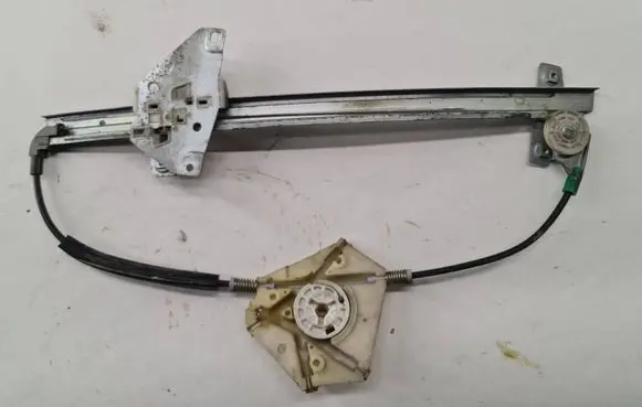 Volvo S40, V40 Front window lifting mechanism without motor