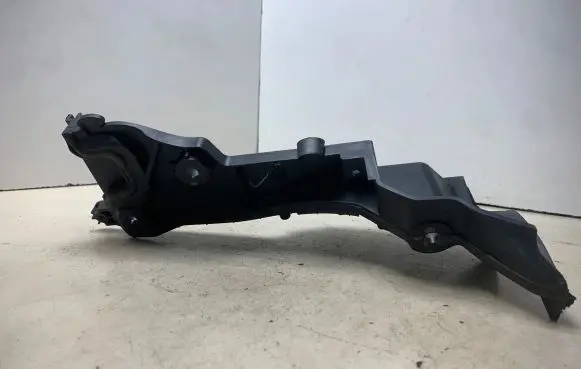 Land Rover Range Rover Sport L320 Battery tray dwm500110