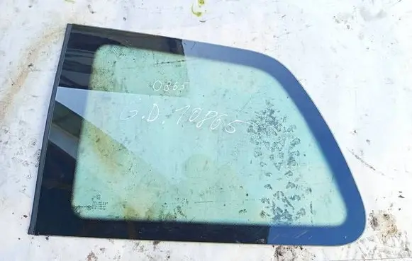 Peugeot 307 Rear side window AS2
