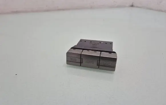 Nissan X-Trail T30 Handbrake/parking brake auto hold switch 