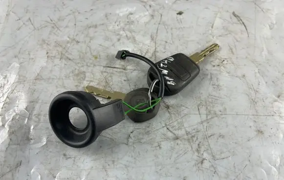 BMW 7 E38 Ignition key/card 61358362278