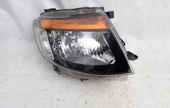 Ford Ranger Headlight/headlamp