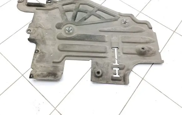 Volvo V60 Trunk boot underbody cover/under tray 31420484