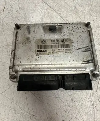 Skoda Superb B5 (3U) Engine control unit/module 038906019