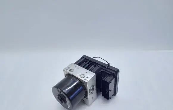 Chevrolet Cruze ABS Pump 10096045543 13349239
