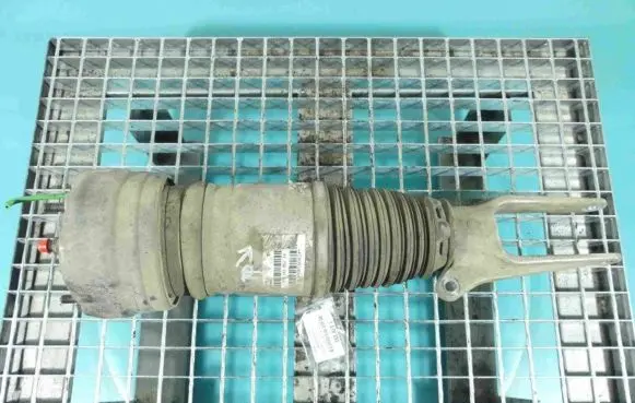 Porsche Panamera (970) Front shock absorber/damper 97034305234 IMPRK1279052