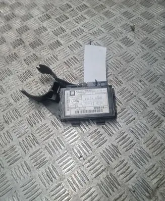 Opel Vectra C Bluetooth control unit module 13187911