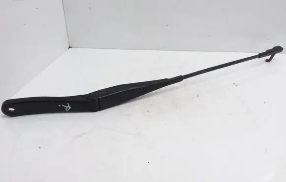 Opel Astra H Front wiper blade arm 13111220