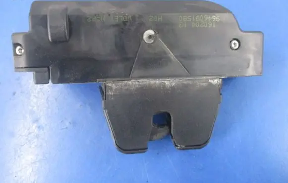 Peugeot 807 Tailgate/trunk/boot lock/catch/latch