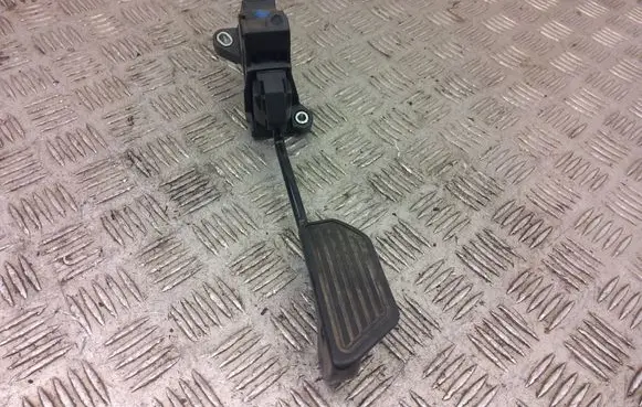Toyota Auris E180 Accelerator throttle pedal 78110-02140