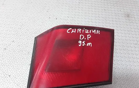 Mitsubishi Carisma Tailgate rear/tail lights