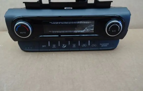 Hyundai Kona I Climate control unit 97250CMAD0
