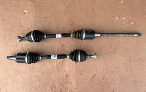 BMW X3 G01 Front driveshaft 8643183 864318306 864318406
