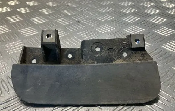 Toyota Prius (XW20) Rear mudguard 