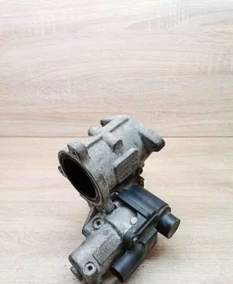 Volkswagen PASSAT B6 EGR valve 03G129637A