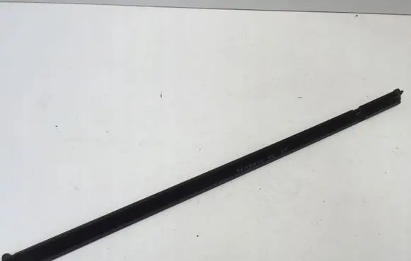 Seat Tarraco Rubber seal rear door window/glass 5NN839479