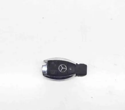 Mercedes-Benz E A207 Ignition key/card 