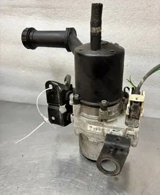 Citroen C4 I Picasso Power steering pump 9806435680