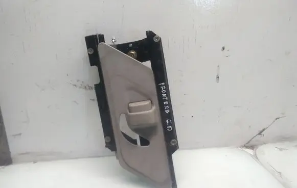 Opel Frontera B (D)pillar trim (top) 