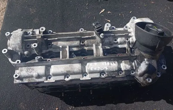 Mercedes-Benz E C207 W207 Engine head A6420100821 R6420168601