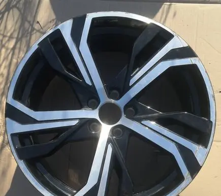 Volvo S60 R19 alloy rim L0069817 L6898ZC V13H6LXT8
