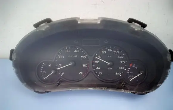 Citroen Berlingo Speedometer (instrument cluster) 9659364180 00708612 DE0D816