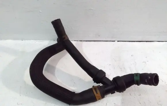 Renault Megane III Engine coolant pipe/hose