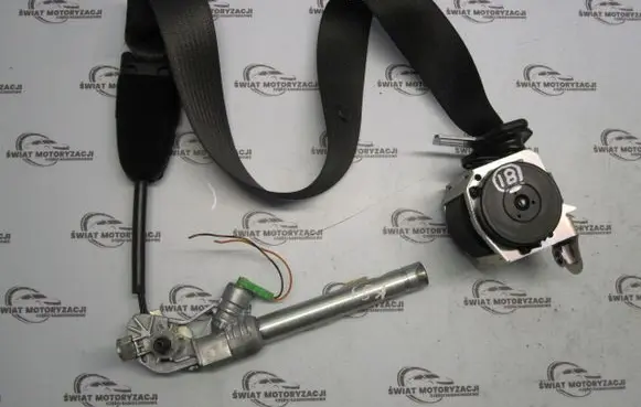 Opel Corsa D Front seatbelt buckle 13214638