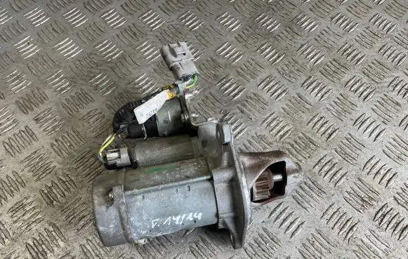 Subaru Forester SJ Starter motor 23300AA700