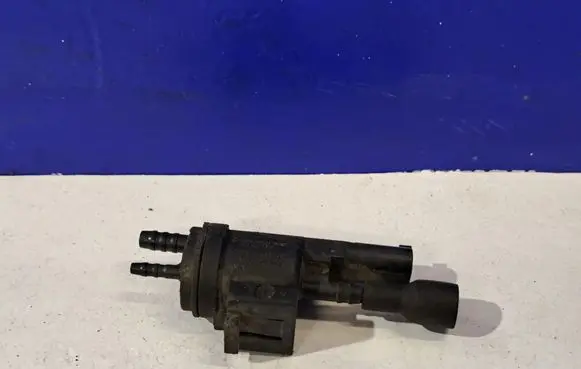 Mercedes-Benz C W204 Turbo solenoid valve 0025407097