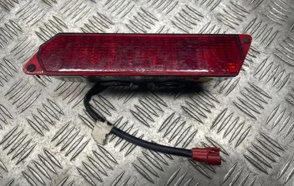 Chrysler Voyager Third/center stoplight 4676638 58622E 4576250