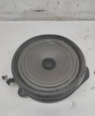 Audi A4 S4 B7 8E 8H Front door speaker 8E0035411 2346125