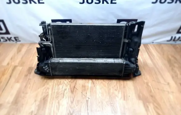 Volvo XC60 Radiator set 6G917A095AD 2002112